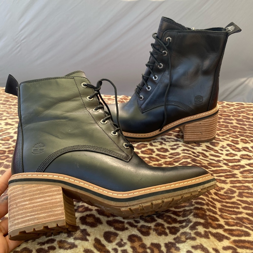 Timberland Sienna booties (NWOT)